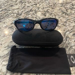 Black Oakley Sunglasses